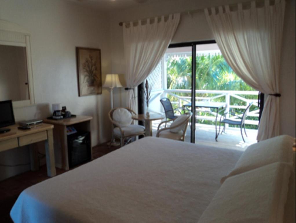 Caribbean Paradise Inn Grace Bay Quarto foto
